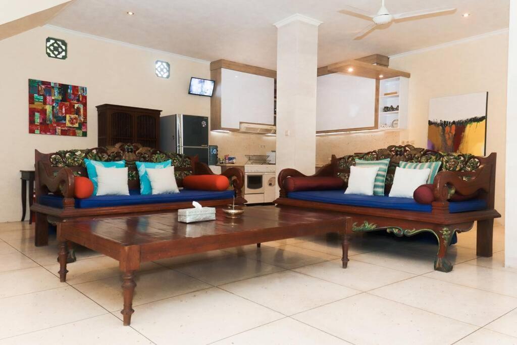 Dzawani Villa *